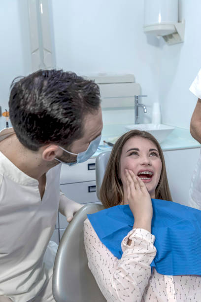 Best Urgent Tooth Repair  in Pirtleville, AZ